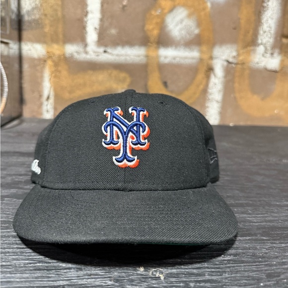 New Era Some Leon Dore Low Profile Fitted Hat New York Mets Black Unisex7 1/2